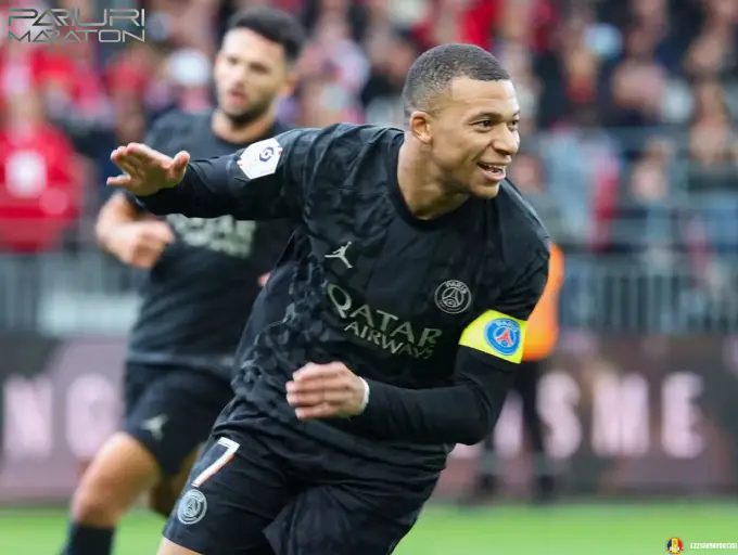 🚀 Kylian Mbappé: Angajamentul față de PSG și Speculațiile Unui Transfer🚀
