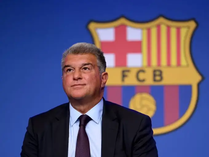 La recenta adunare generală a celor de la Barcelona, președintele Joan Laporta a ținut un discurs extins privind direcția actuală și viitoarea a clubului